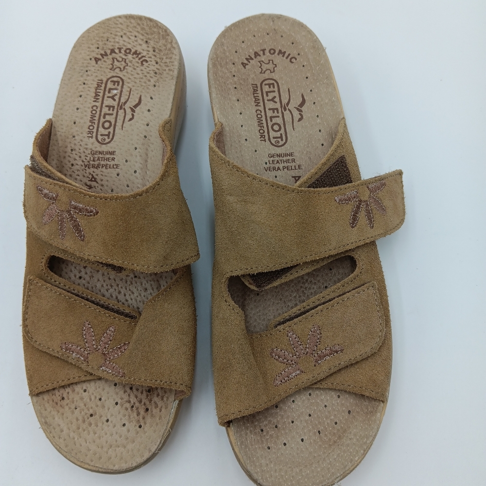 Fly Flot Anatomic Strap Slip-On Sandal Beige